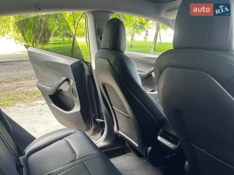 Внедорожник / Кроссовер Tesla Model Y 2022 в Хмельнике