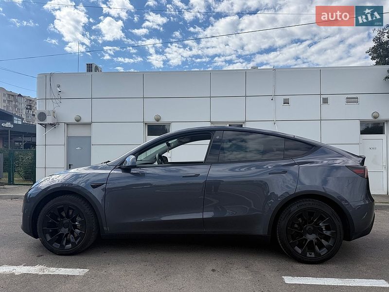 Внедорожник / Кроссовер Tesla Model Y 2023 в Одессе