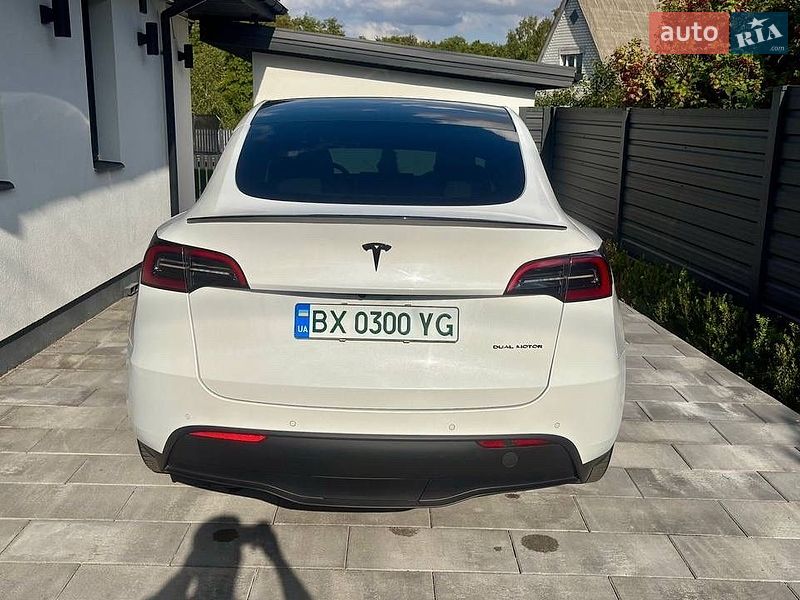 Внедорожник / Кроссовер Tesla Model Y 2021 в Белой Церкви