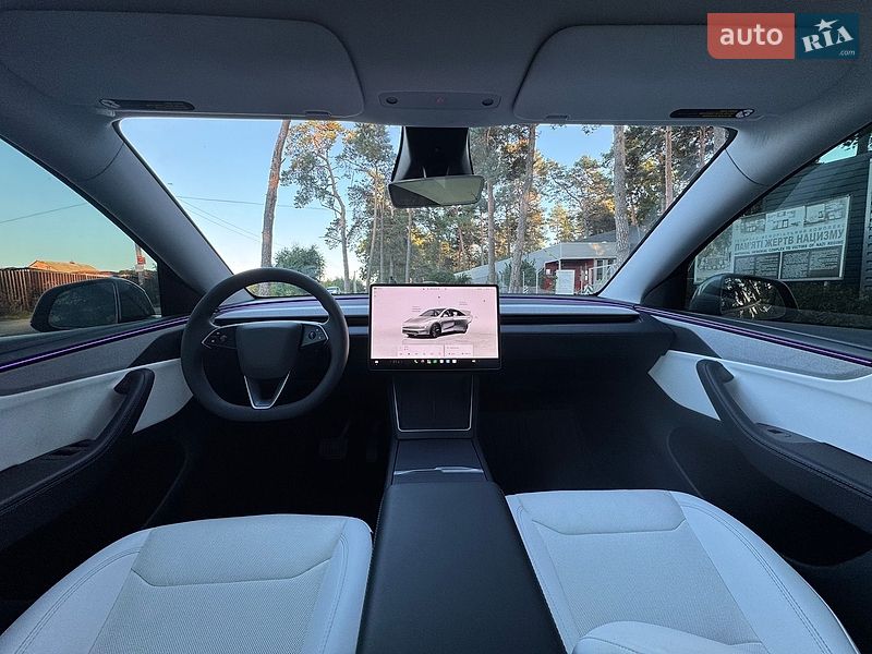 Позашляховик / Кросовер Tesla Model Y 2025 в Вінниці