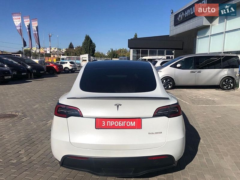 Внедорожник / Кроссовер Tesla Model Y 2022 в Полтаве