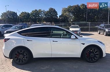 Внедорожник / Кроссовер Tesla Model Y 2022 в Полтаве