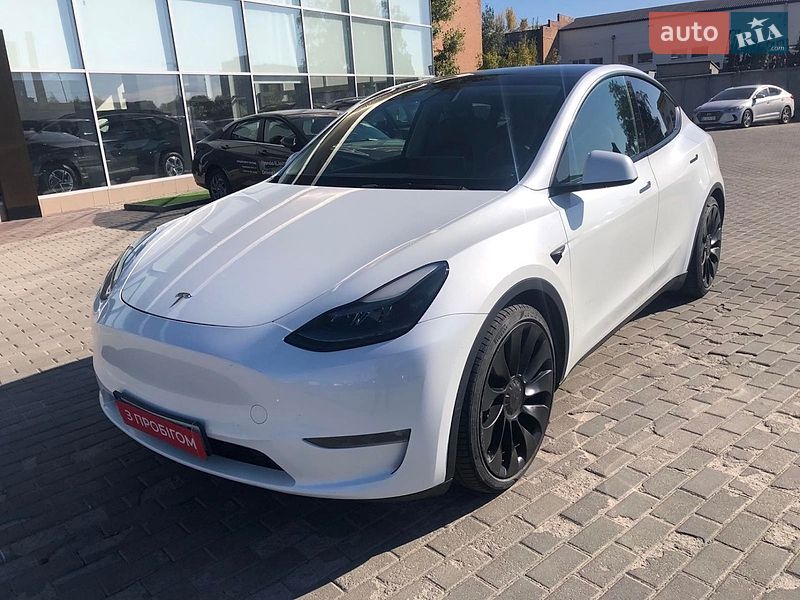 Внедорожник / Кроссовер Tesla Model Y 2022 в Полтаве