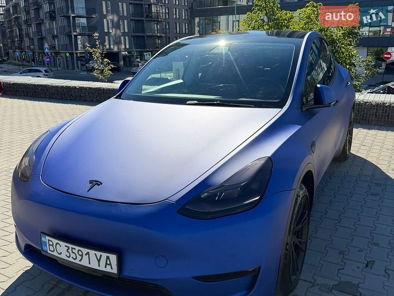 Внедорожник / Кроссовер Tesla Model Y 2021 в Львове