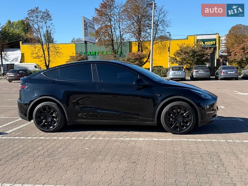 Позашляховик / Кросовер Tesla Model Y 2021 в Житомирі