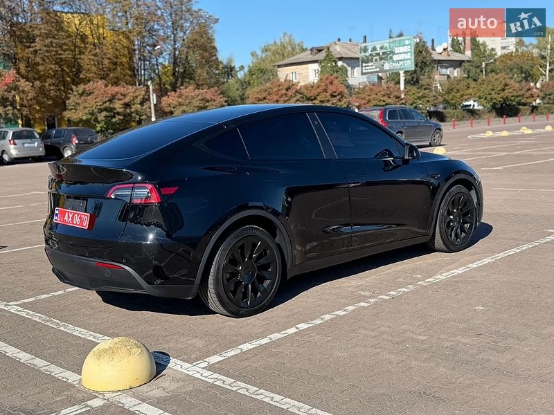 Позашляховик / Кросовер Tesla Model Y 2021 в Житомирі