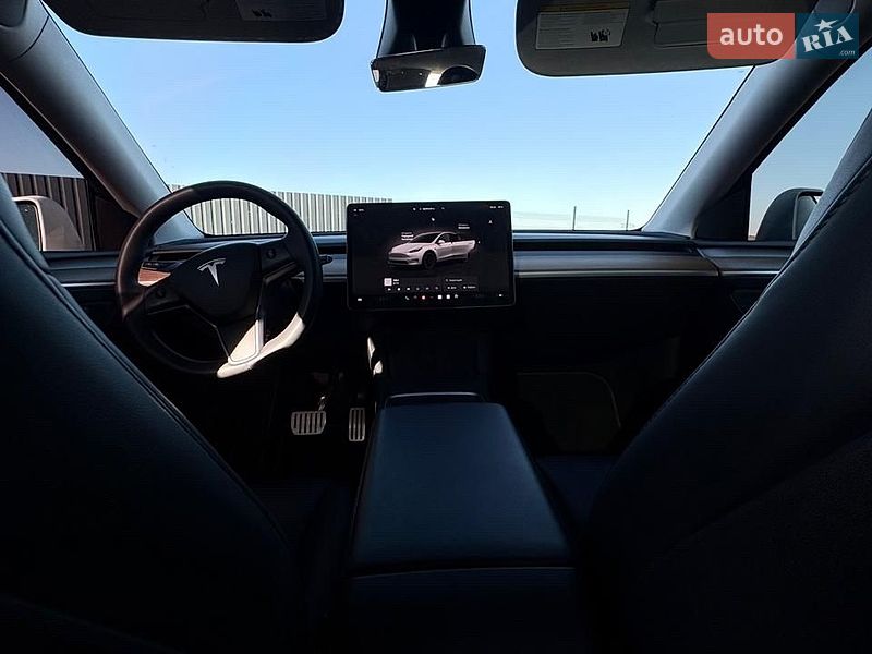 Внедорожник / Кроссовер Tesla Model Y 2023 в Золотоноше