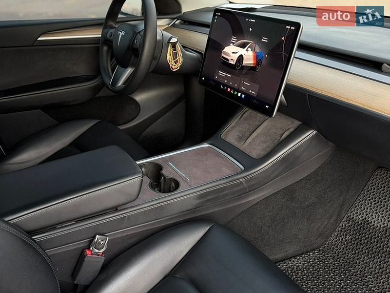 Внедорожник / Кроссовер Tesla Model Y 2022 в Харькове фото 24 Внедорожник / Кроссовер Tesla Model Y 2022 в Харькове