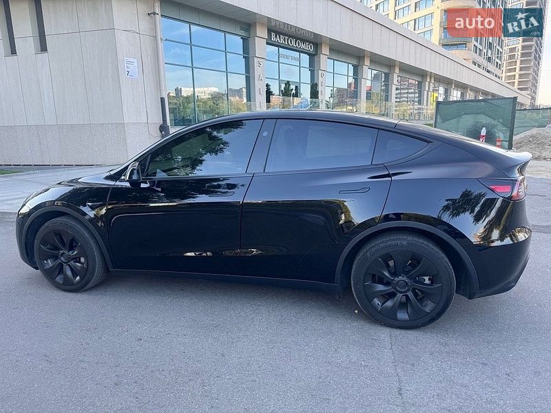 Внедорожник / Кроссовер Tesla Model Y 2023 в Днепре фото 4 Внедорожник / Кроссовер Tesla Model Y 2023 в Днепре