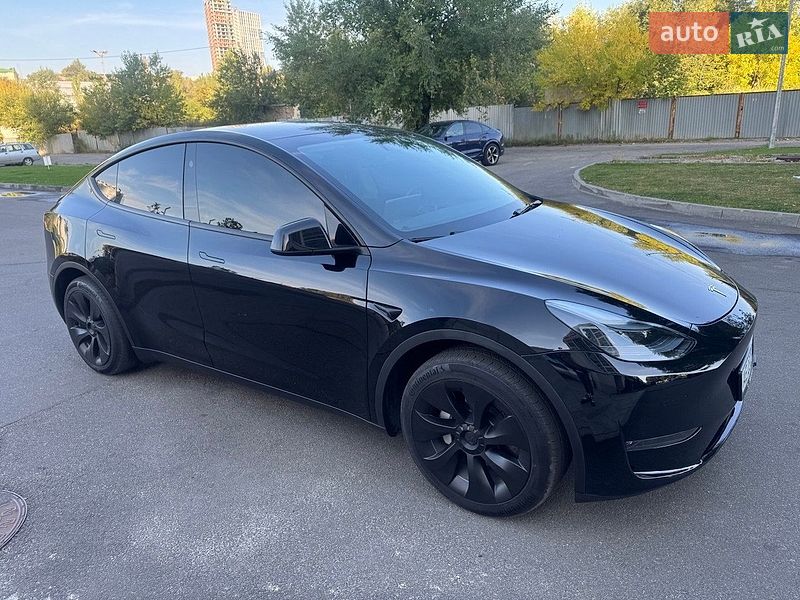 Внедорожник / Кроссовер Tesla Model Y 2023 в Днепре фото 11 Внедорожник / Кроссовер Tesla Model Y 2023 в Днепре