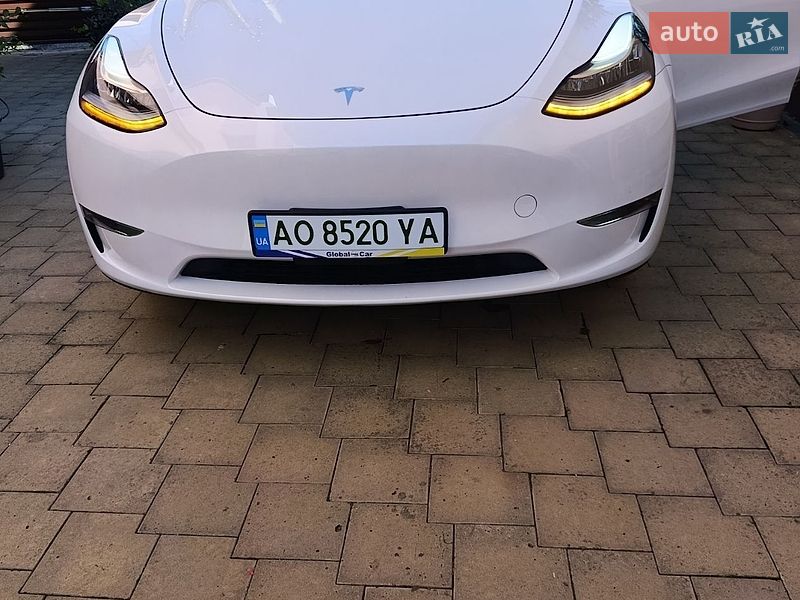 Внедорожник / Кроссовер Tesla Model Y 2023 в Ужгороде фото 12 Внедорожник / Кроссовер Tesla Model Y 2023 в Ужгороде