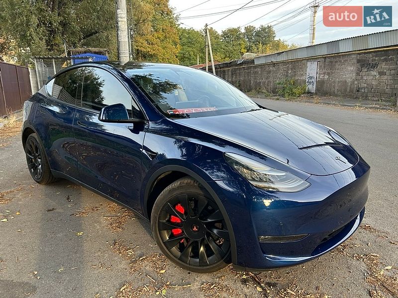 Tesla Model Y 2022
