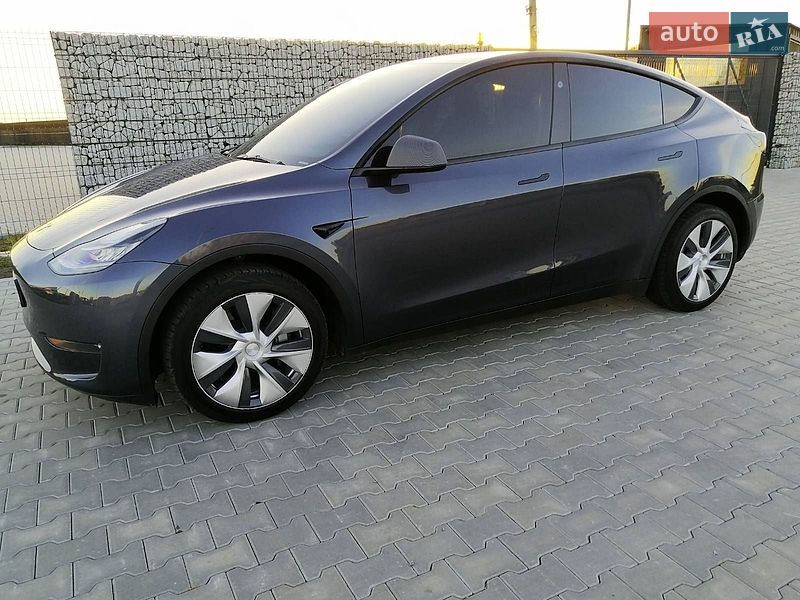 Внедорожник / Кроссовер Tesla Model Y 2023 в Виннице Внедорожник / Кроссовер Tesla Model Y 2023 в Виннице
