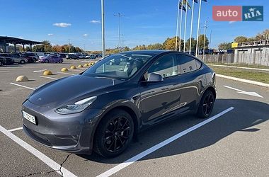 Внедорожник / Кроссовер Tesla Model Y 2021 в Киеве