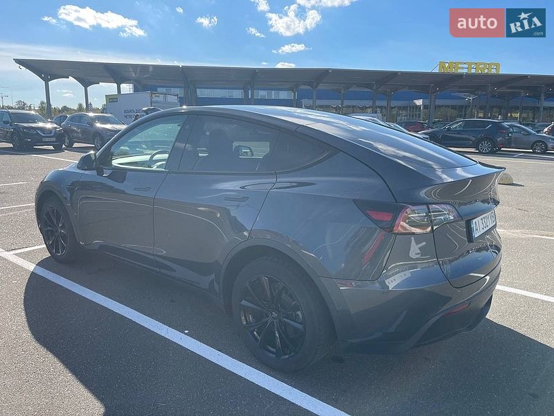 Внедорожник / Кроссовер Tesla Model Y 2021 в Киеве