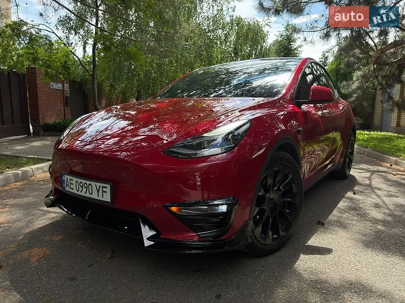 Tesla Model Y