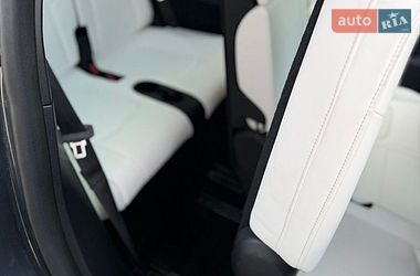Внедорожник / Кроссовер Tesla Model Y 2023 в Тернополе фото 18 Внедорожник / Кроссовер Tesla Model Y 2023 в Тернополе
