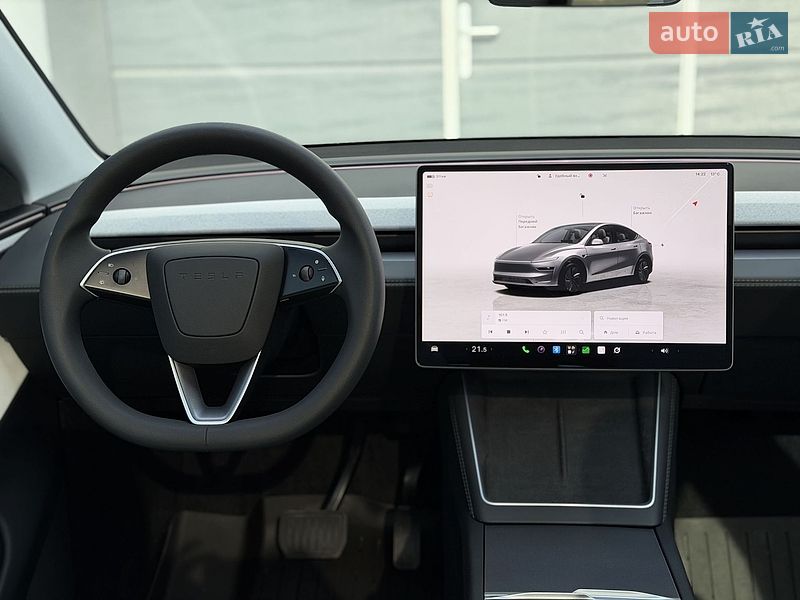 Позашляховик / Кросовер Tesla Model Y 2025 в Києві