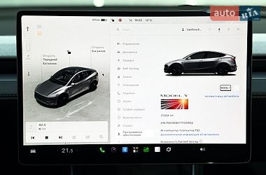 Позашляховик / Кросовер Tesla Model Y 2025 в Києві