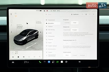 Позашляховик / Кросовер Tesla Model Y 2025 в Києві
