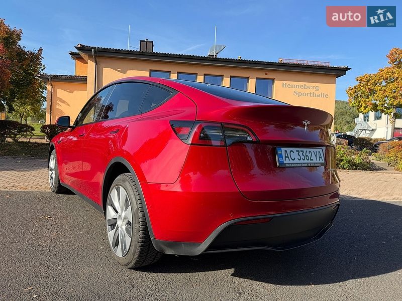 Позашляховик / Кросовер Tesla Model Y 2021 в Ковелі