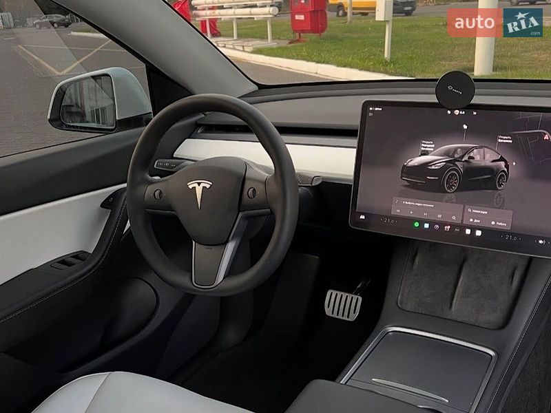 Внедорожник / Кроссовер Tesla Model Y 2022 в Львове