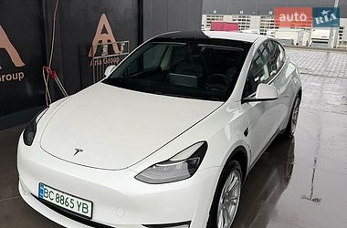 Позашляховик / Кросовер Tesla Model Y 2020 в Львові
