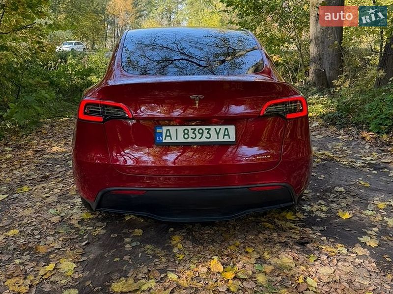 Позашляховик / Кросовер Tesla Model Y 2022 в Києві