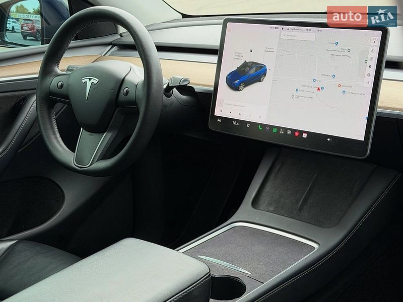 Внедорожник / Кроссовер Tesla Model Y 2021 в Киеве
