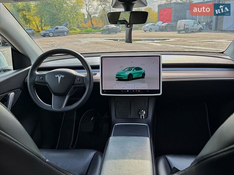 Внедорожник / Кроссовер Tesla Model Y 2022 в Кременчуге