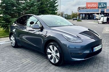 tesla model-y 2023 в Одесса от профессионального продавца Михаил