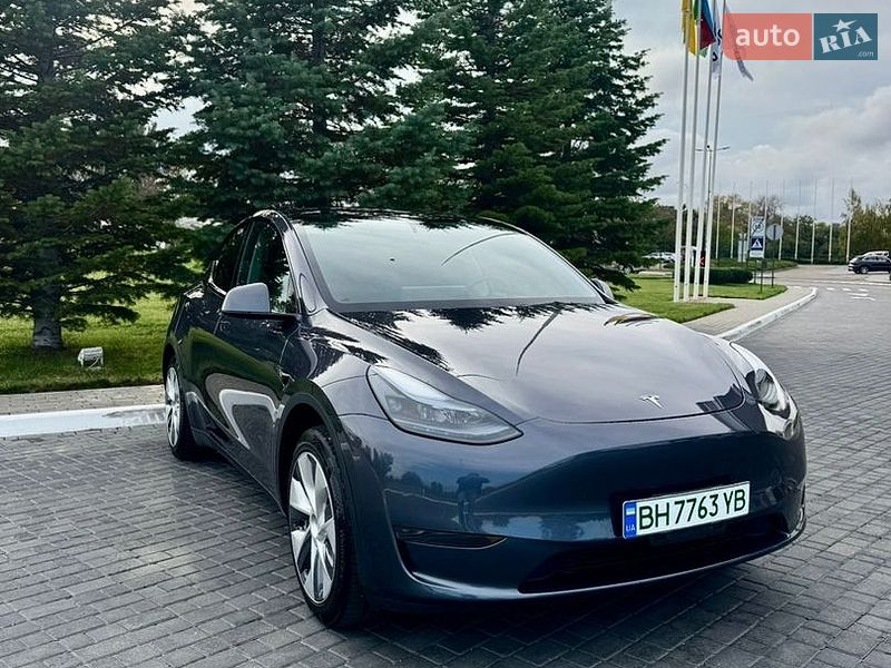Внедорожник / Кроссовер Tesla Model Y 2023 в Одессе