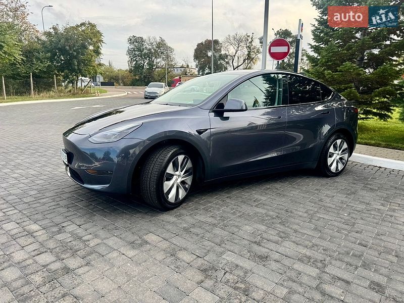 Внедорожник / Кроссовер Tesla Model Y 2023 в Одессе