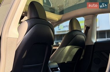 Позашляховик / Кросовер Tesla Model Y 2023 в Києві