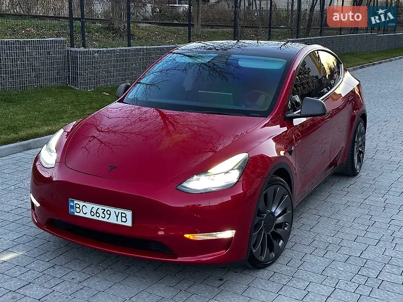 Tesla Model Y
