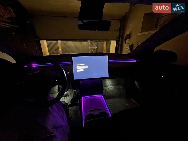 Внедорожник / Кроссовер Tesla Model Y 2022 в Броварах