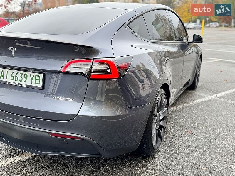 Внедорожник / Кроссовер Tesla Model Y 2022 в Броварах