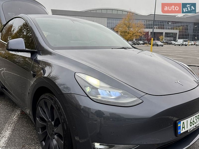 Внедорожник / Кроссовер Tesla Model Y 2022 в Броварах