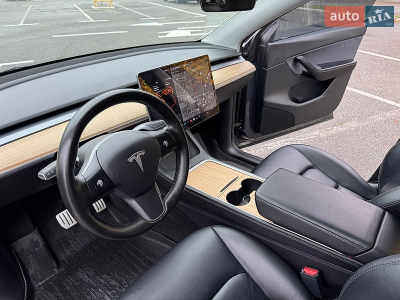 Внедорожник / Кроссовер Tesla Model Y 2022 в Броварах