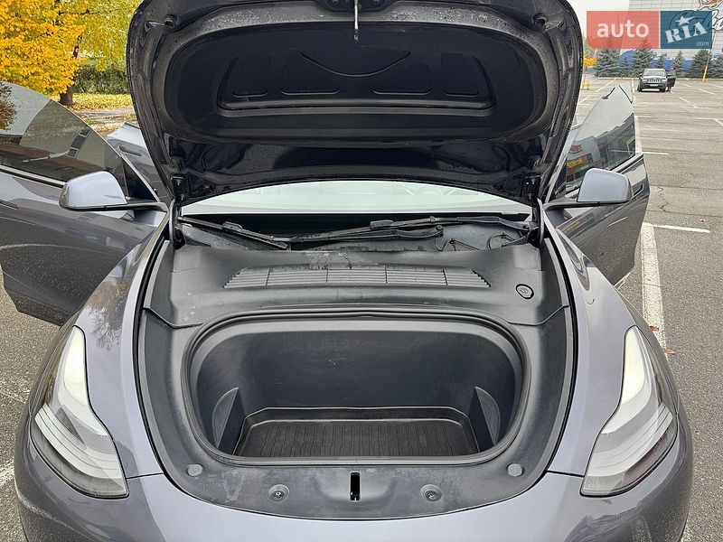 Позашляховик / Кросовер Tesla Model Y 2022 в Броварах