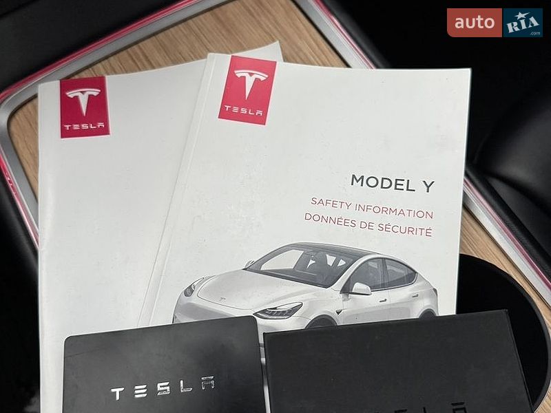 Внедорожник / Кроссовер Tesla Model Y 2022 в Броварах