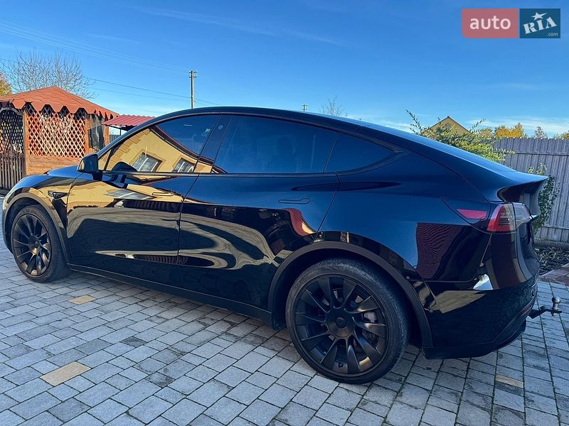 Внедорожник / Кроссовер Tesla Model Y 2022 в Дрогобыче