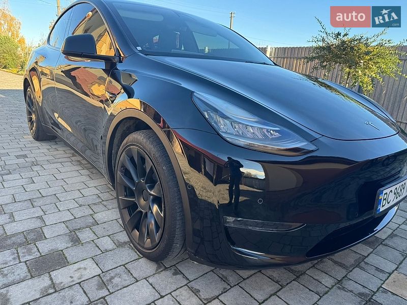 Внедорожник / Кроссовер Tesla Model Y 2022 в Дрогобыче