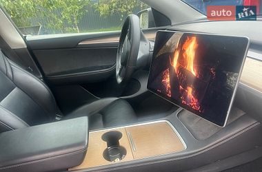 Позашляховик / Кросовер Tesla Model Y 2023 в Дніпрі