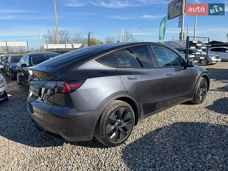 Позашляховик / Кросовер Tesla Model Y 2025 в Івано-Франківську фото 17 Позашляховик / Кросовер Tesla Model Y 2025 в Івано-Франківську