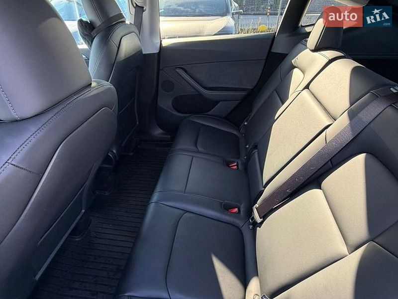 Позашляховик / Кросовер Tesla Model Y 2025 в Івано-Франківську фото 26 Позашляховик / Кросовер Tesla Model Y 2025 в Івано-Франківську