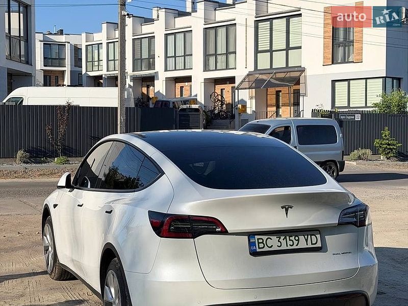 Позашляховик / Кросовер Tesla Model Y 2021 в Львові фото 4 Позашляховик / Кросовер Tesla Model Y 2021 в Львові