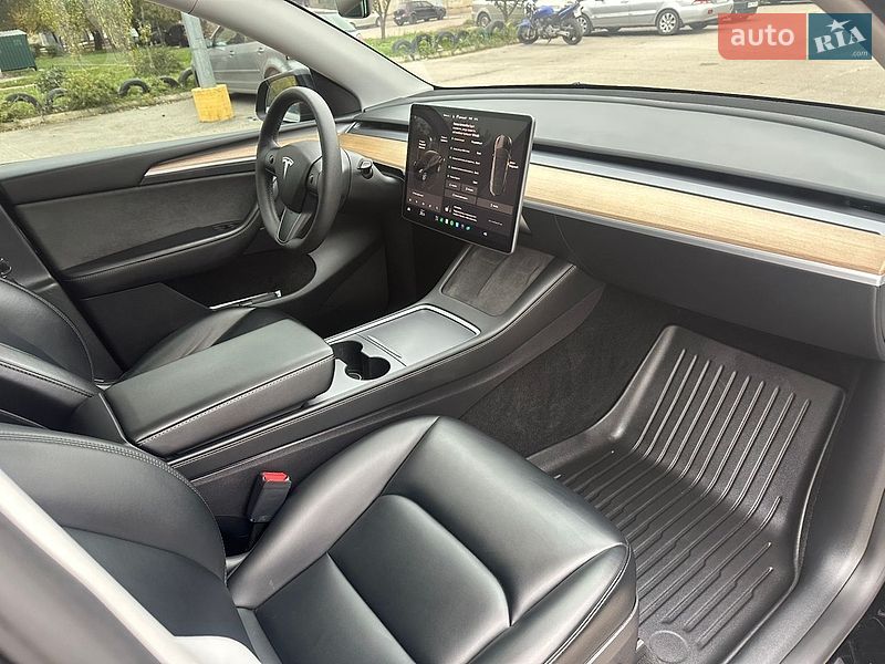 Внедорожник / Кроссовер Tesla Model Y 2023 в Кропивницком фото 9 Внедорожник / Кроссовер Tesla Model Y 2023 в Кропивницком