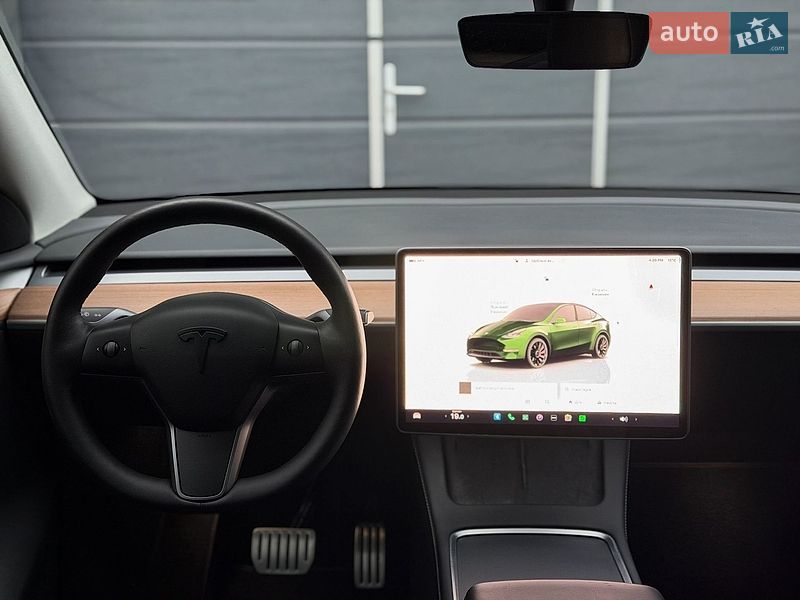 Внедорожник / Кроссовер Tesla Model Y 2022 в Киеве
