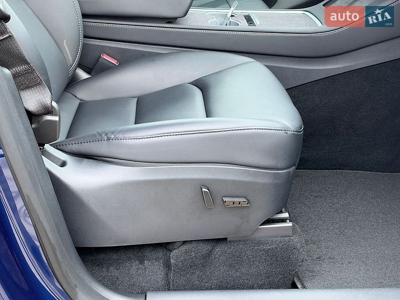 Внедорожник / Кроссовер Tesla Model Y 2023 в Львове фото 21 Внедорожник / Кроссовер Tesla Model Y 2023 в Львове
